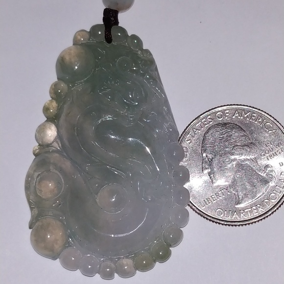 Authentic A natural burma real lucky jade pendant - Picture 3 of 5